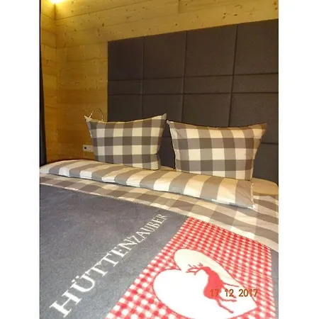 Chalet Huettenzauber 3 Comfortable Holiday *